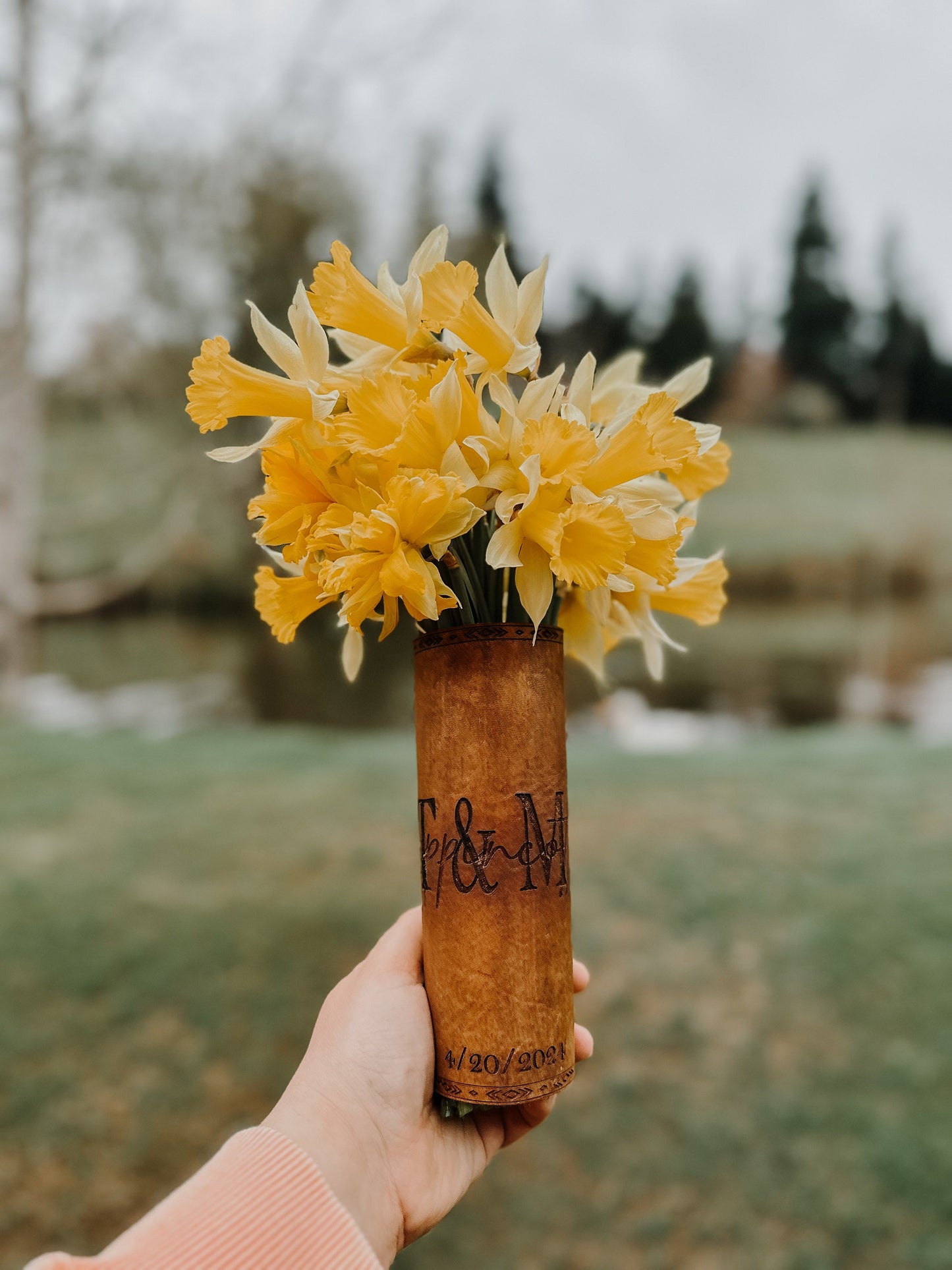 Custom leather bouquet wrap / Laser engraved