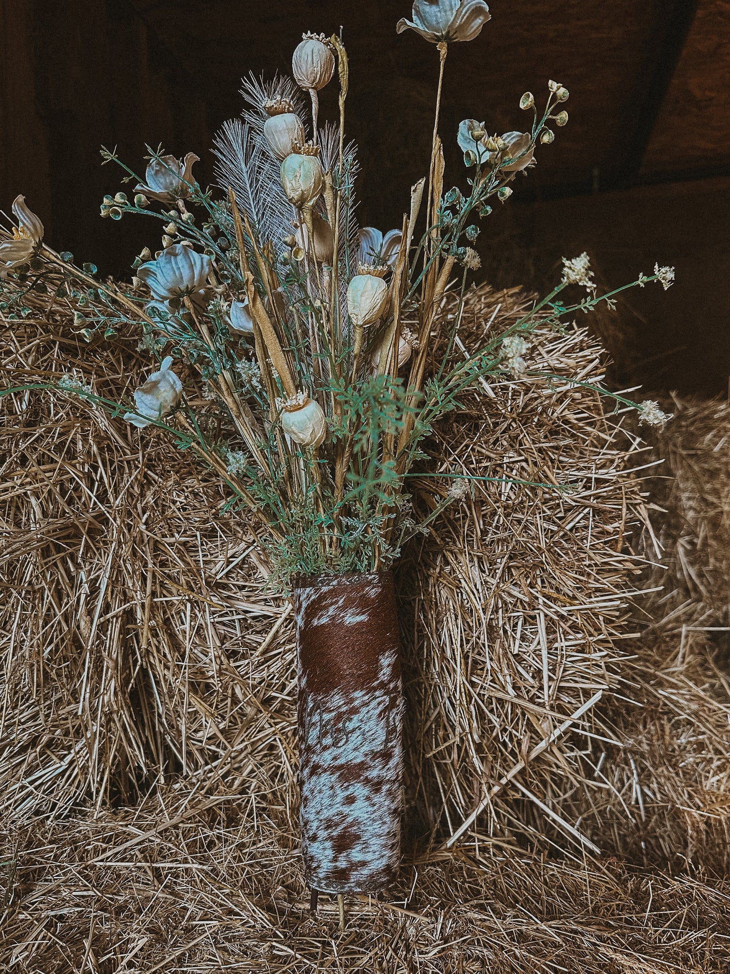 Custom leather bouquet wrap / Laser engraved