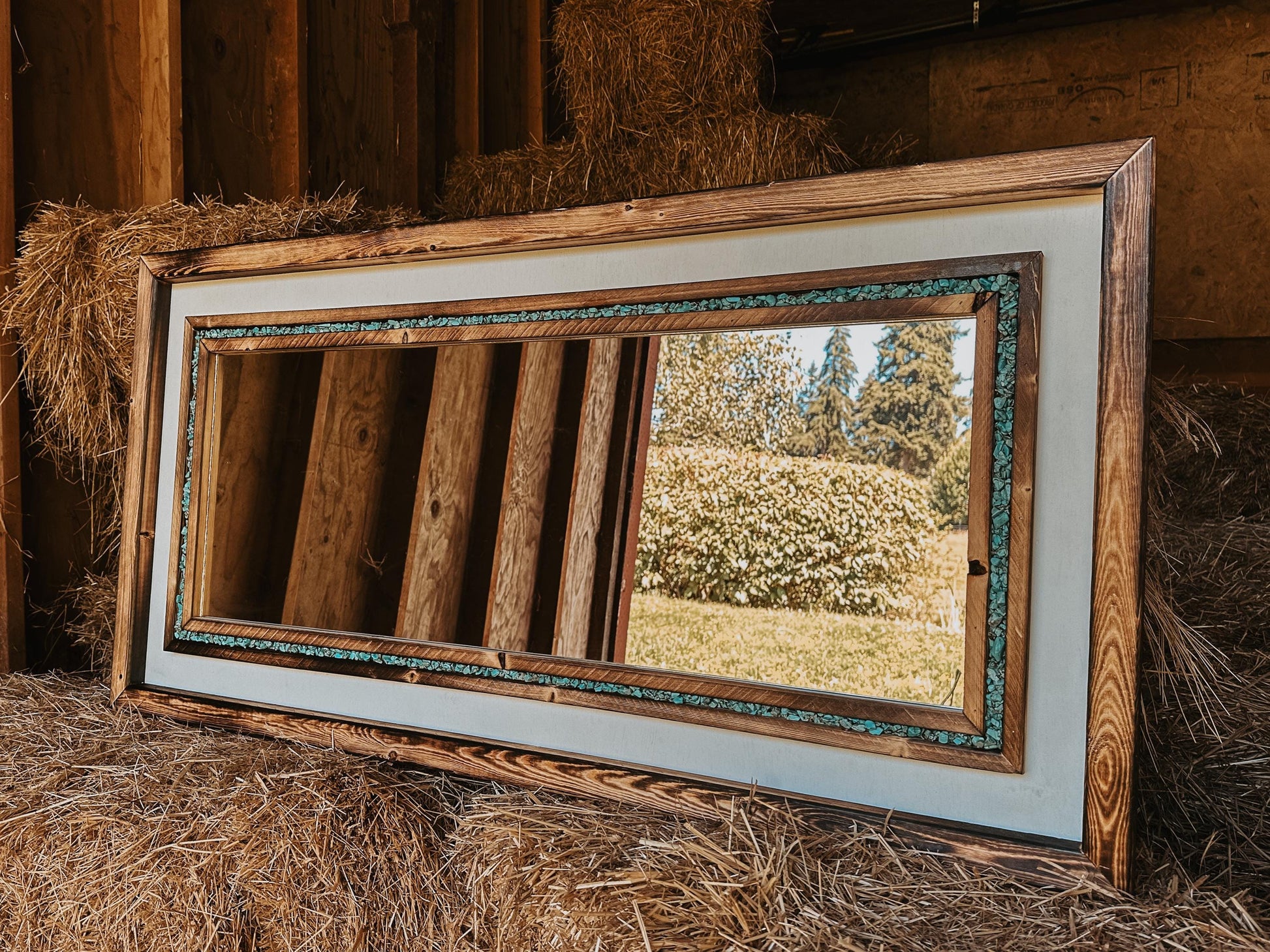 woodburnt frame finish