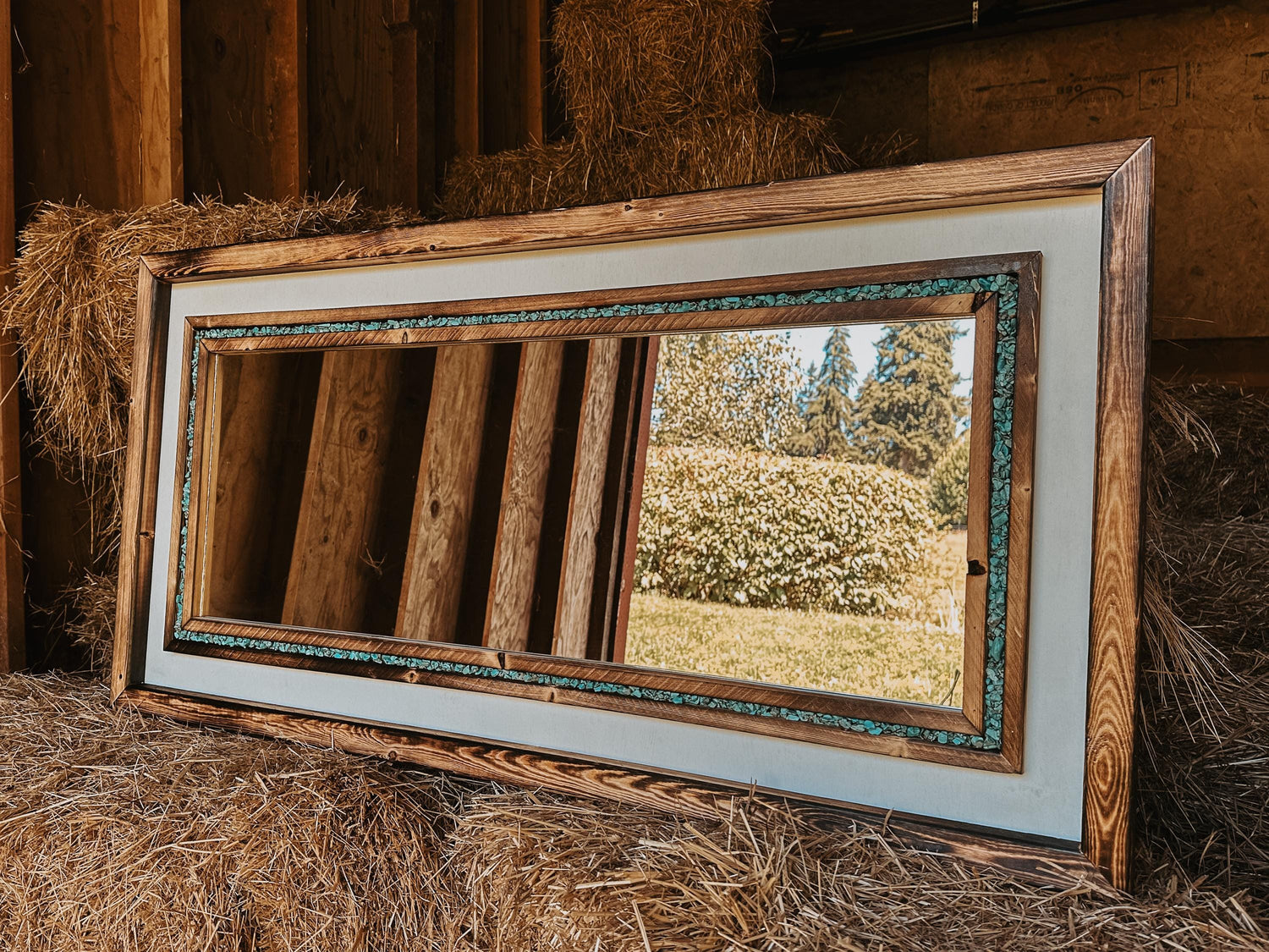 woodburnt frame finish